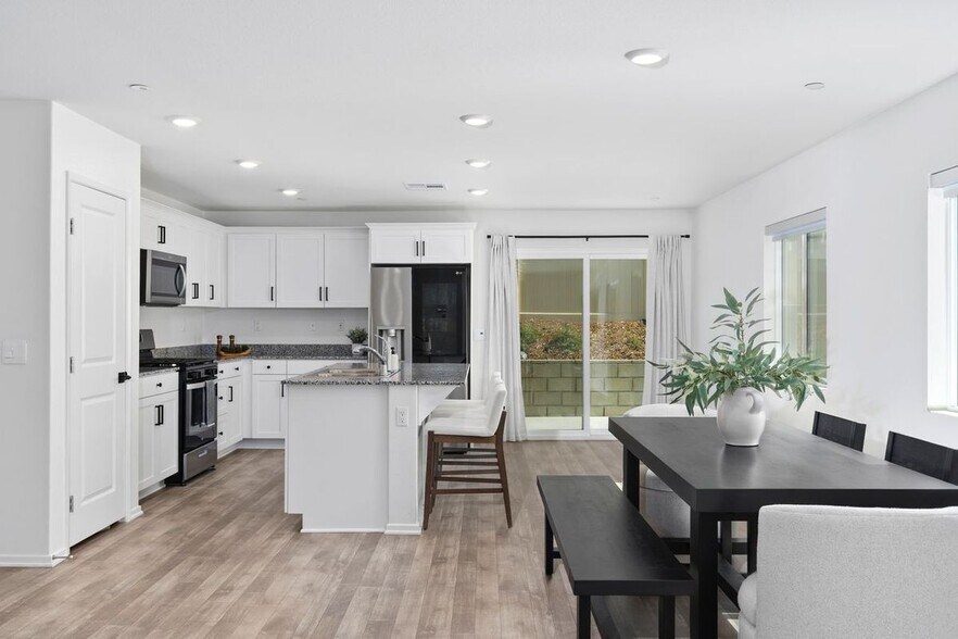 Building Photo - 28876 Camaro