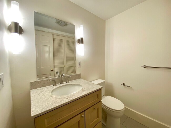 Building Photo - 3 Appleton St