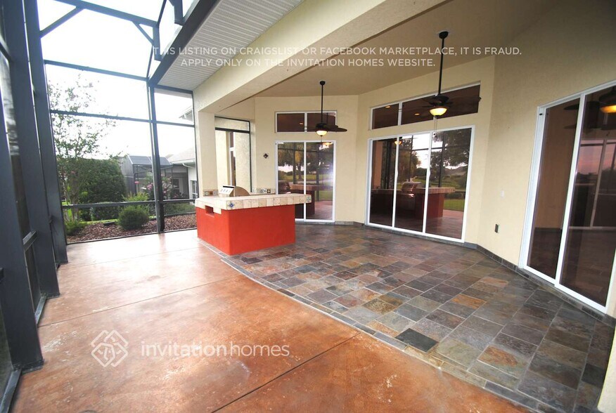 Building Photo - 38744 Lakeview Walk