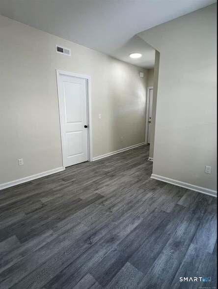 Building Photo - 37 Woodland St