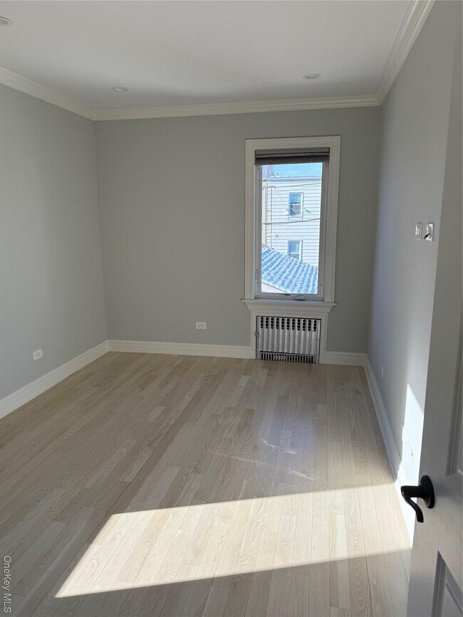 Building Photo - 78-68 84th St