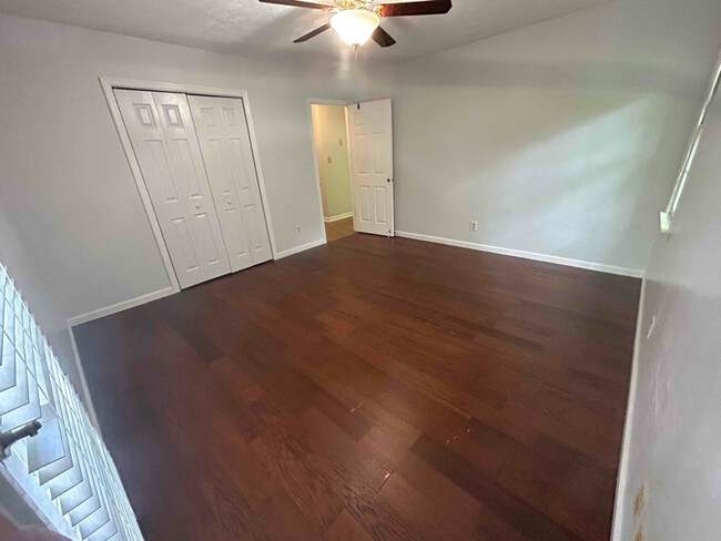 Building Photo - 236 Coopers Pond Dr