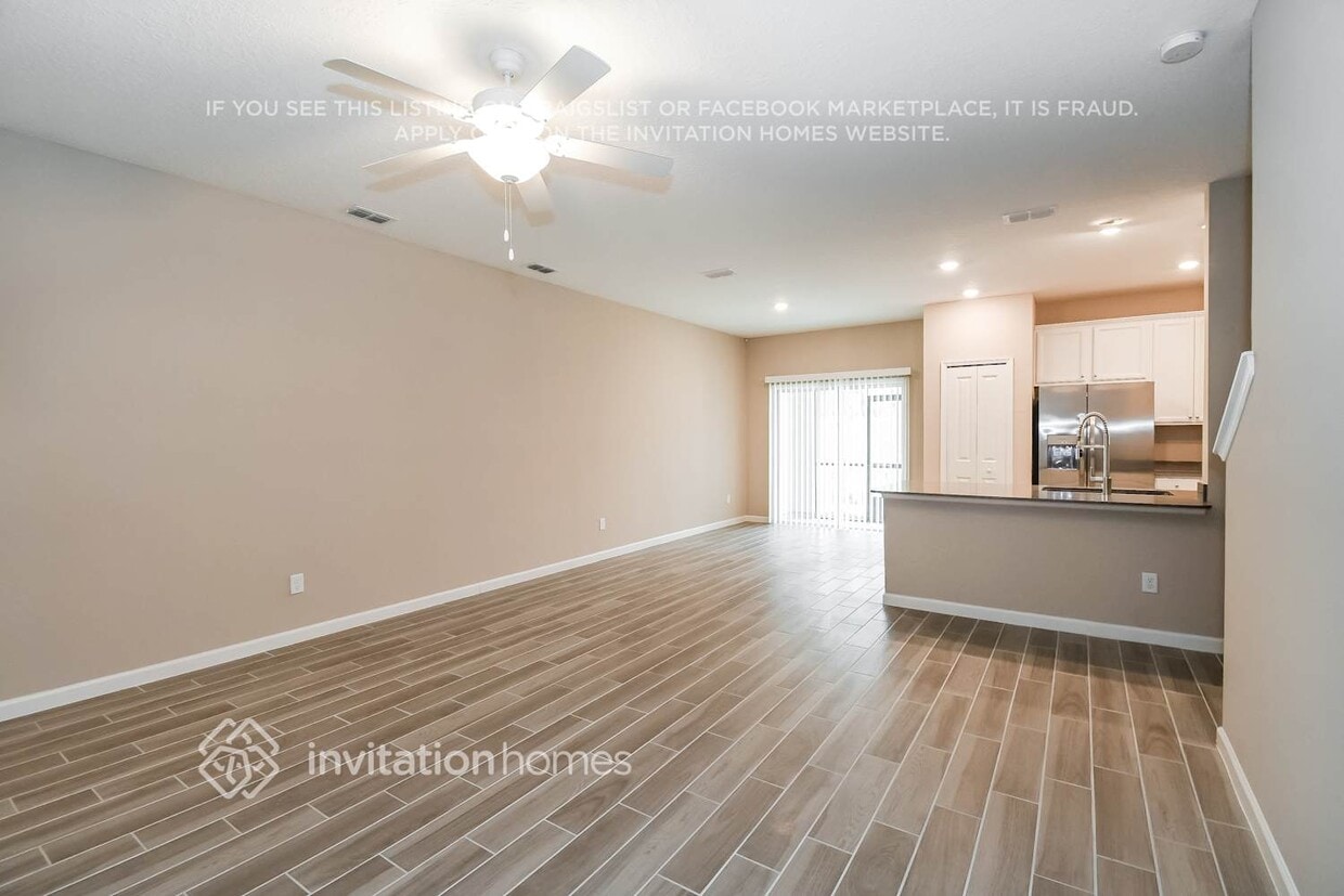Building Photo - 206 Sweet Lemon Ln
