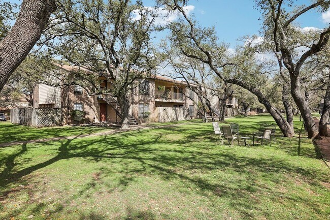 Building Photo - 4159 Steck Ave