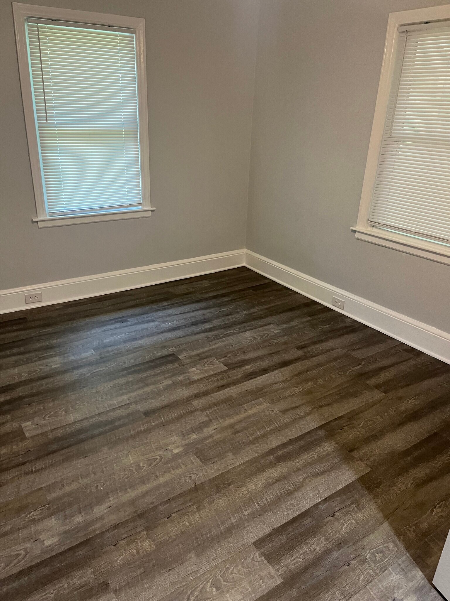 Building Photo - 220 Summey St