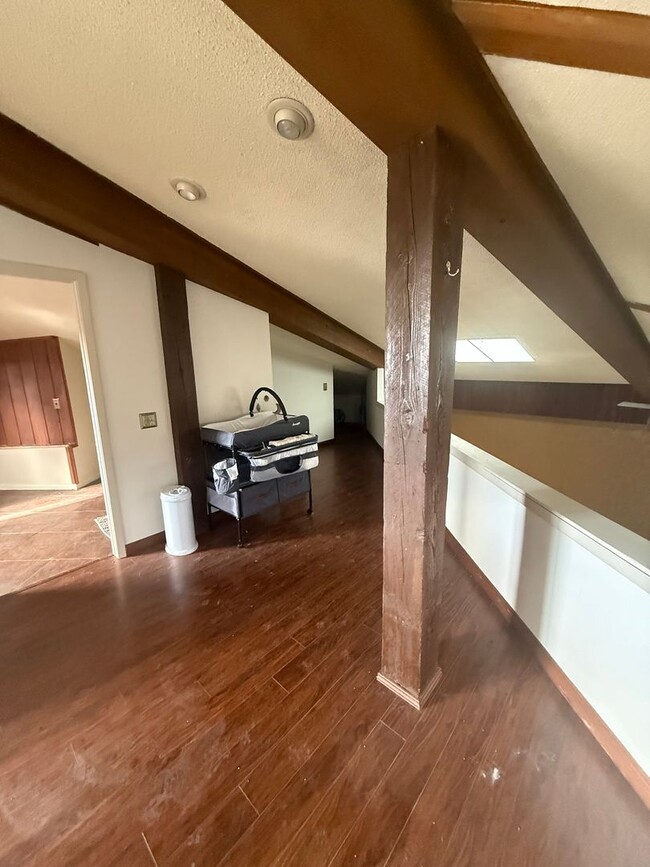 Building Photo - Secluded 3-Bed Retreat on 2.36 Acres with Sauna, Views & 2-Car Garage