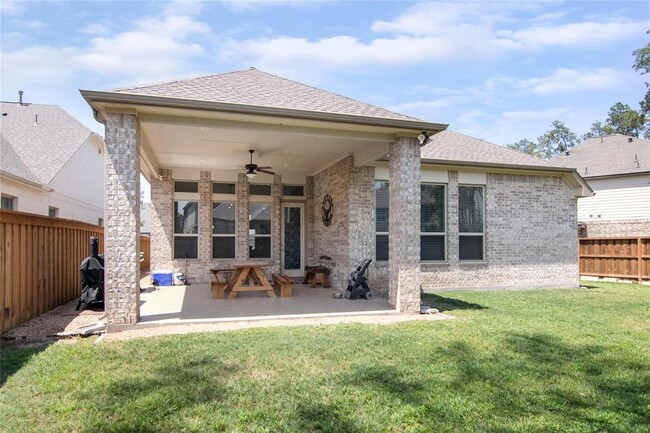 Building Photo - 28205 Bennett Pass Dr