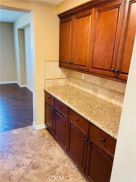 Building Photo - 32391 Alpine Ct