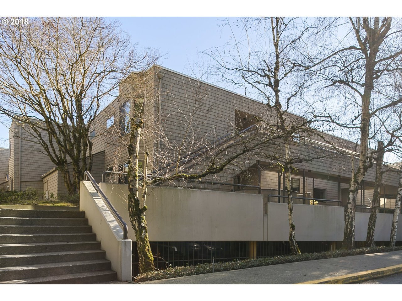 Building Photo - 5858 S Riveridge Ln