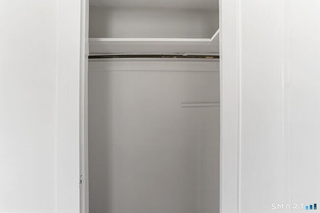 Building Photo - 63 Reynolds St