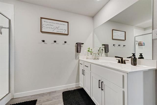 Building Photo - 1513 Hulen Park Trl