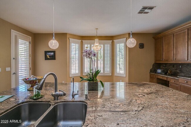 Building Photo - 2892 E Beechnut Pl