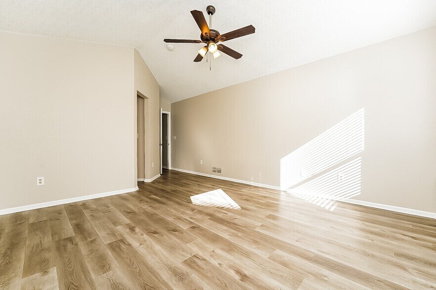 Building Photo - 21514 Needles Ln