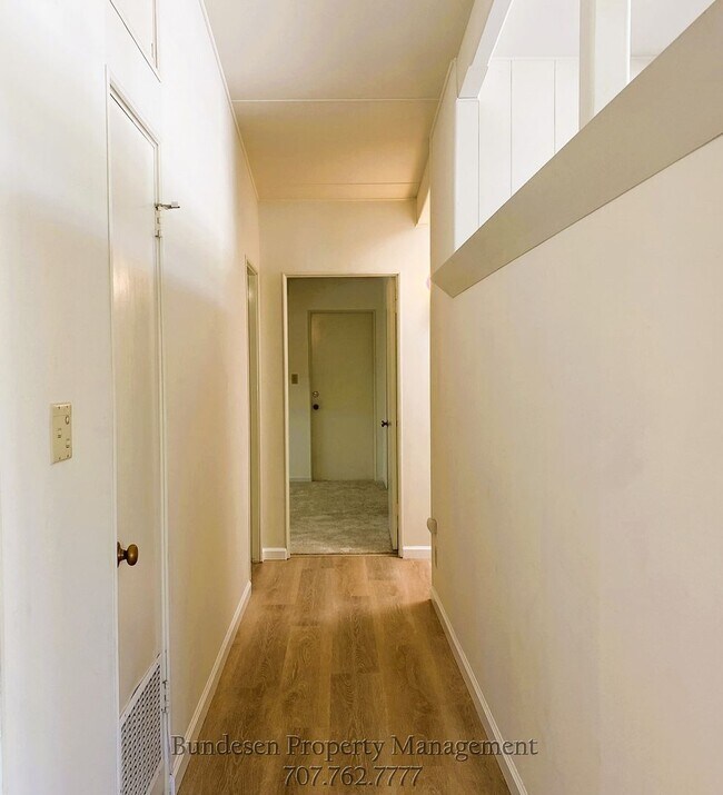 Building Photo - 1303 Hexem Ave