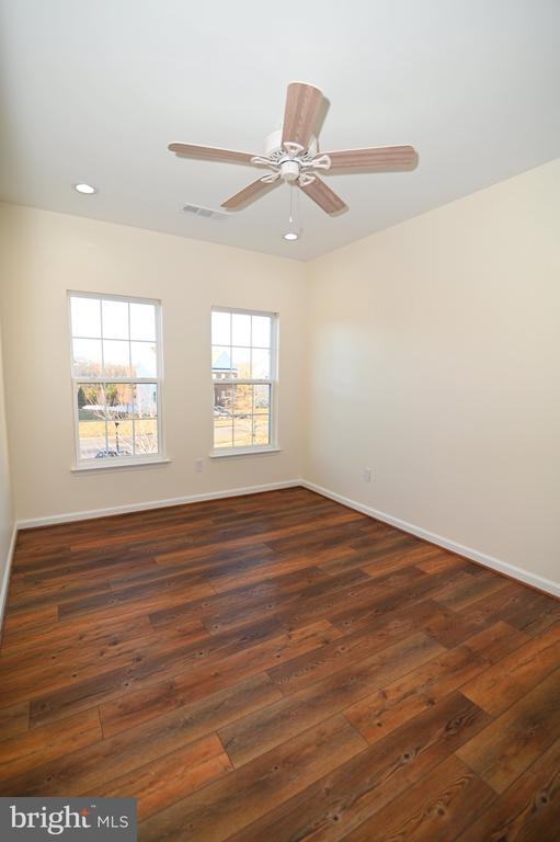 Building Photo - 7001 Chaptico Ct