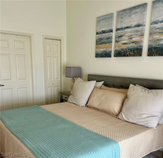 Building Photo - 14751 Hole in 1 Cir