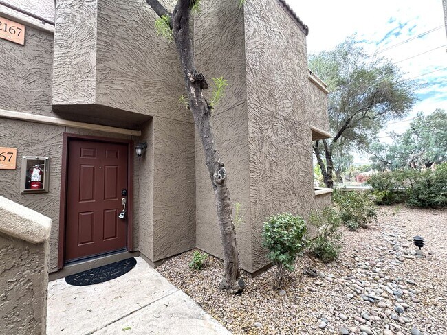 Building Photo - 5122 E Shea Blvd