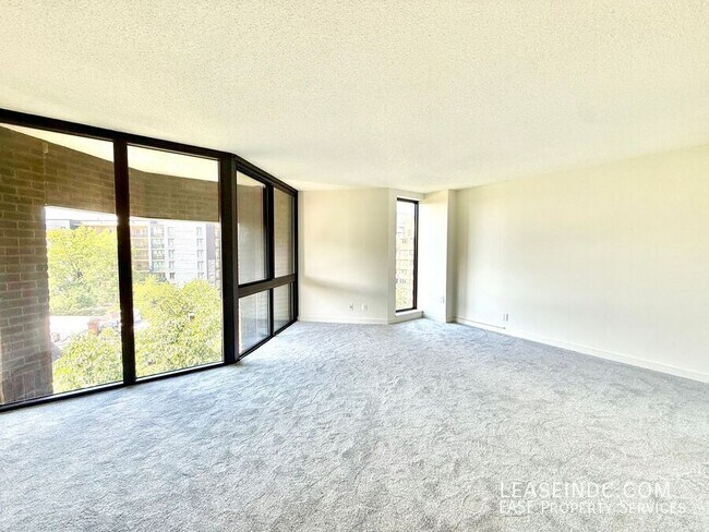 Building Photo - 1099 22nd St NW