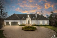 Building Photo - 11361 W Plainfield Rd