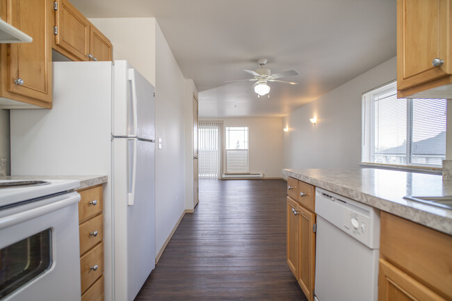 Kitchen - Villas at Lawrence