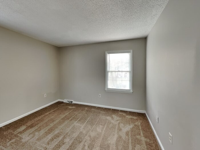 Building Photo - 7222 Lea Wood Ln