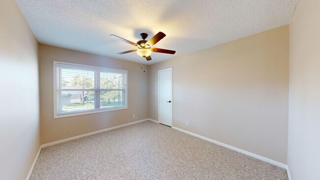 Building Photo - Experience the Ponte Vedra lifestyle in th...