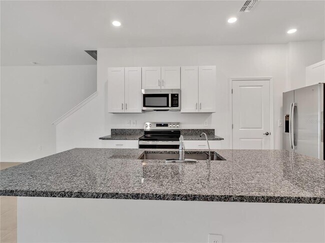 Building Photo - 9309 Bonita Mar Dr