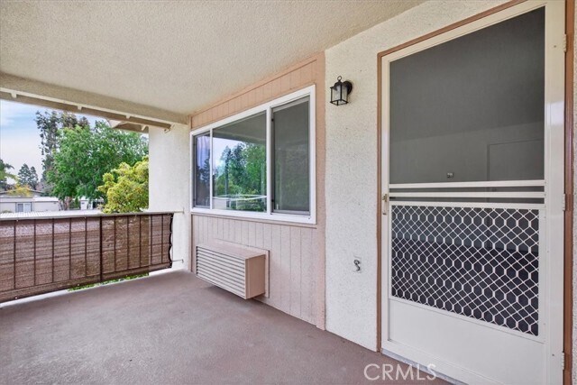 Building Photo - 214 Avenida Majorca