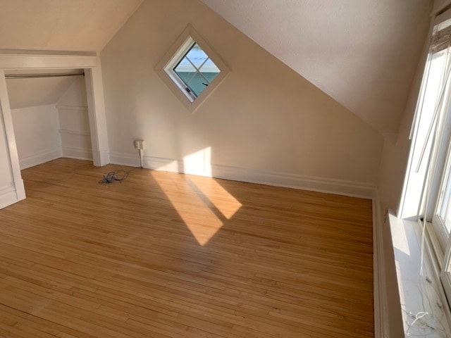 Building Photo - 1818 E 7th St