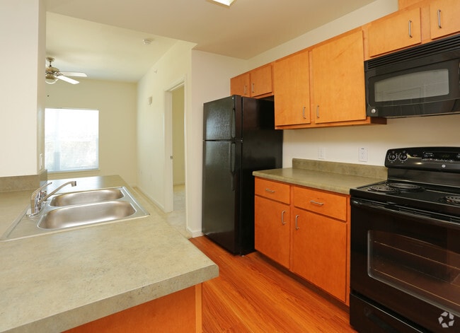 2BR,2BA/860SF/Kitchen - Hillside West Seniors