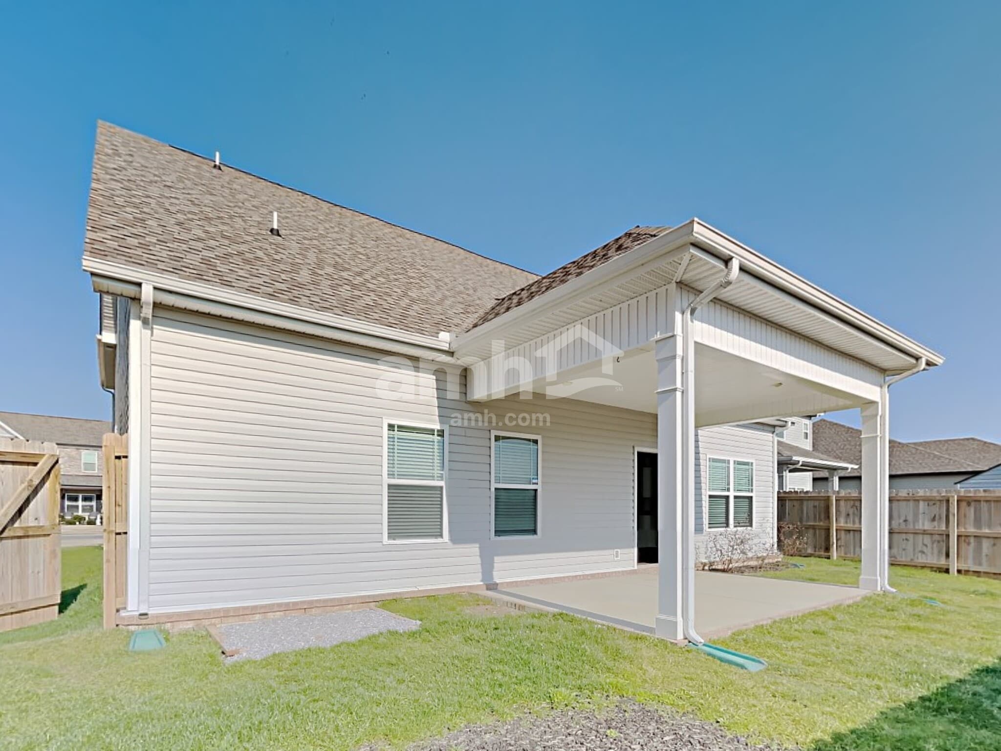 Building Photo - 2055 Shafer Dr