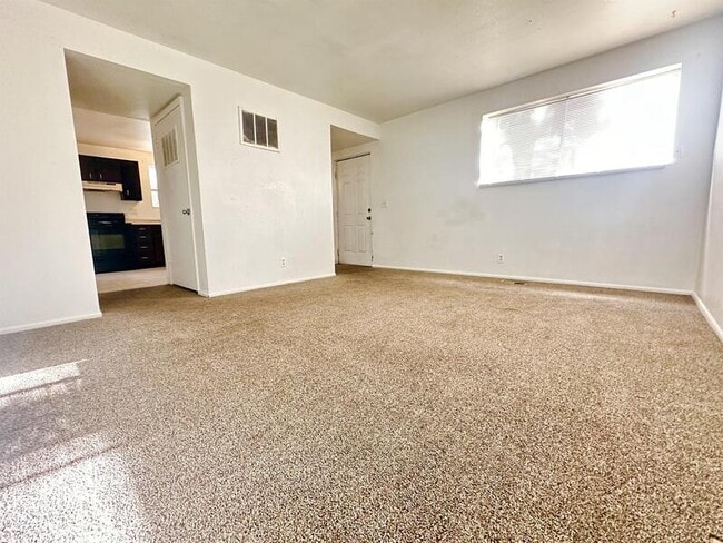 Building Photo - 3251 S 4140 W