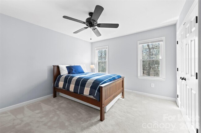 Building Photo - 19314 Yachtman Dr