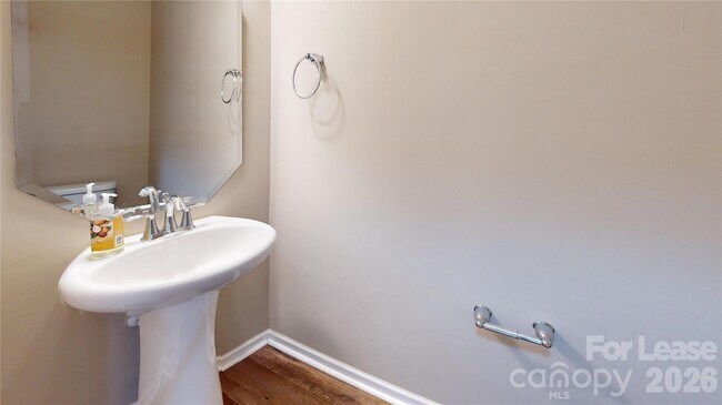 Building Photo - 2822 Hopeton Ct