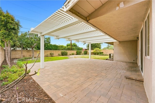 Building Photo - 1056 N Shaffer St