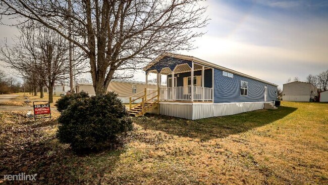 Building Photo - 3 br, 2 bath Mobile Home - 136 Sycamore Loop