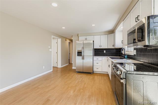 Building Photo - 5395 Osceola St