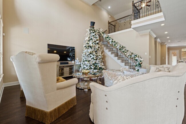 Building Photo - 534 Imperial Blvd