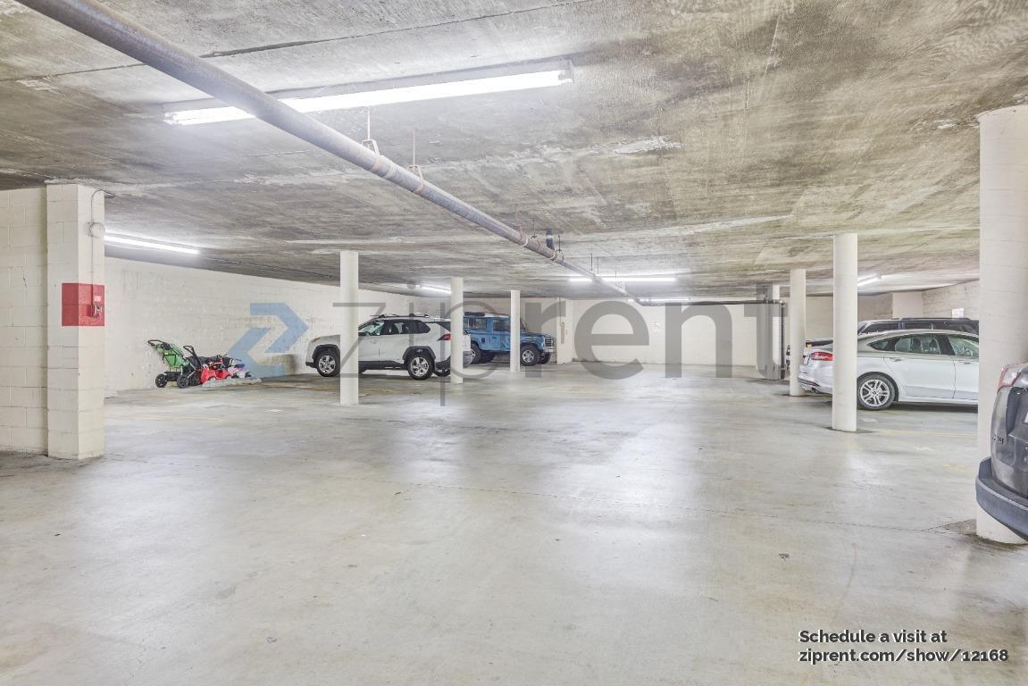 Building Photo - 2700 Cahuenga Blvd E