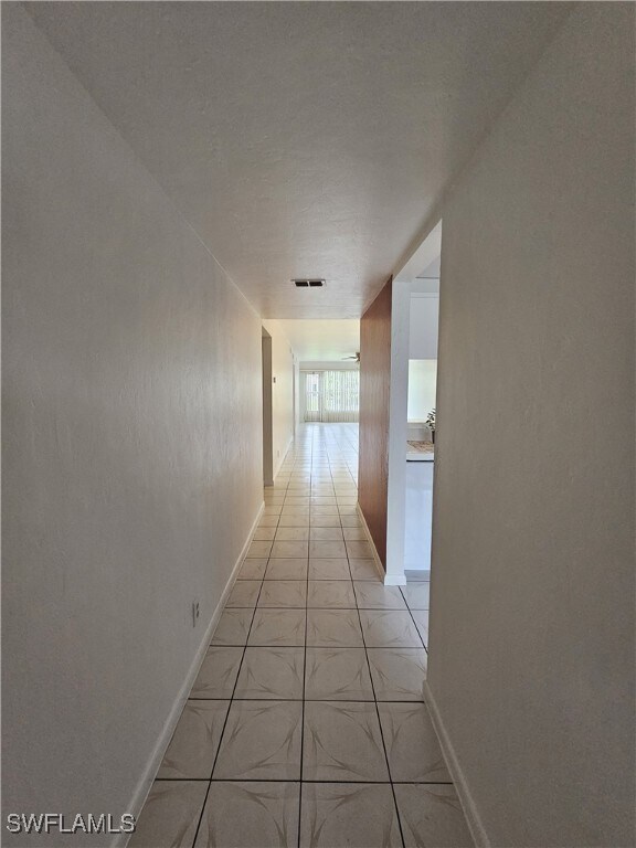 Building Photo - 4140 Looking Glass Ln