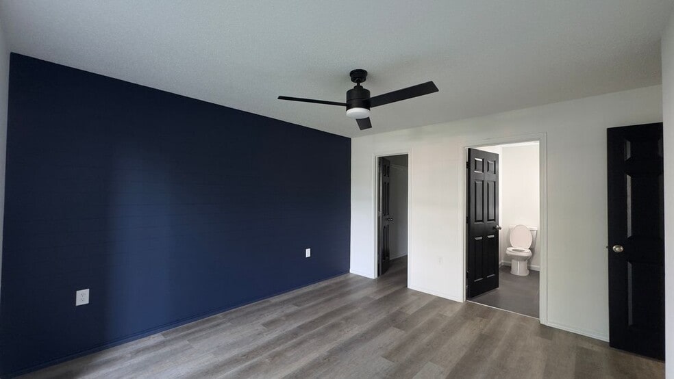 Building Photo - 20991 Timber Ridge Terrace