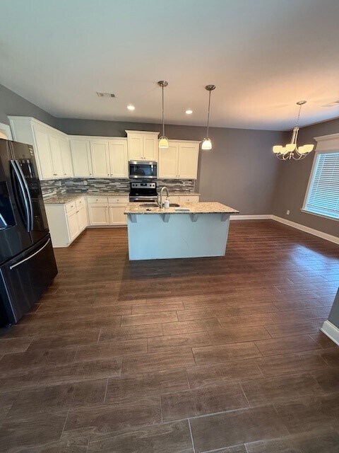 Building Photo - 24 Woodhaven Dr