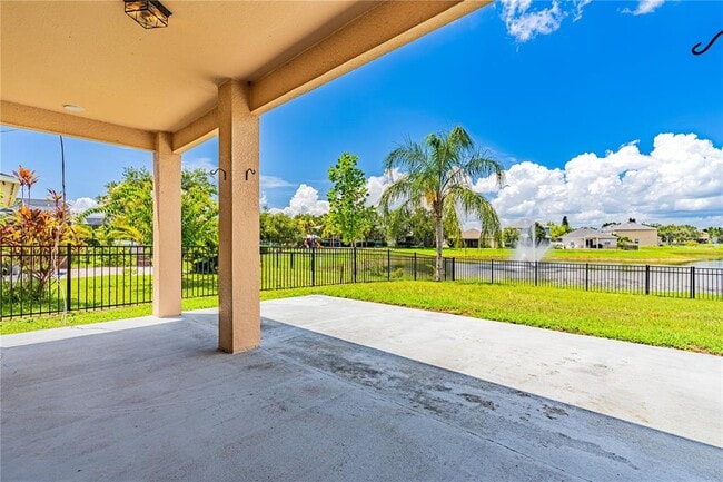 Building Photo - 643 Willett Dr