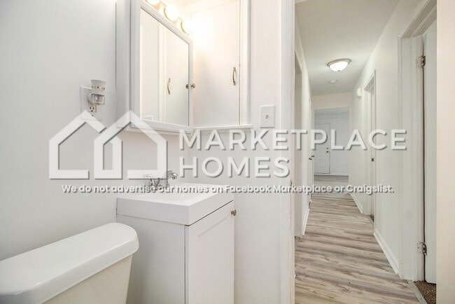 Building Photo - 22578 Raven Ave