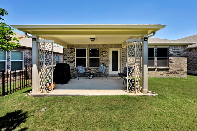 Building Photo - 1264 Revolution Dr