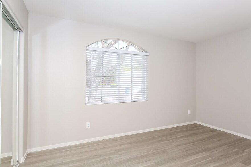 Building Photo - 4911 Dunvegan Ct