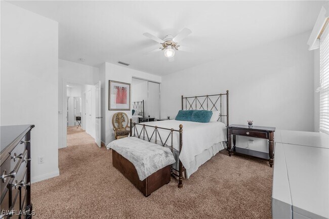 Building Photo - 5633 Cove Cir