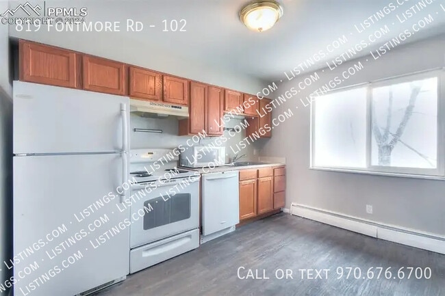 Building Photo - 819 Fontmore Rd