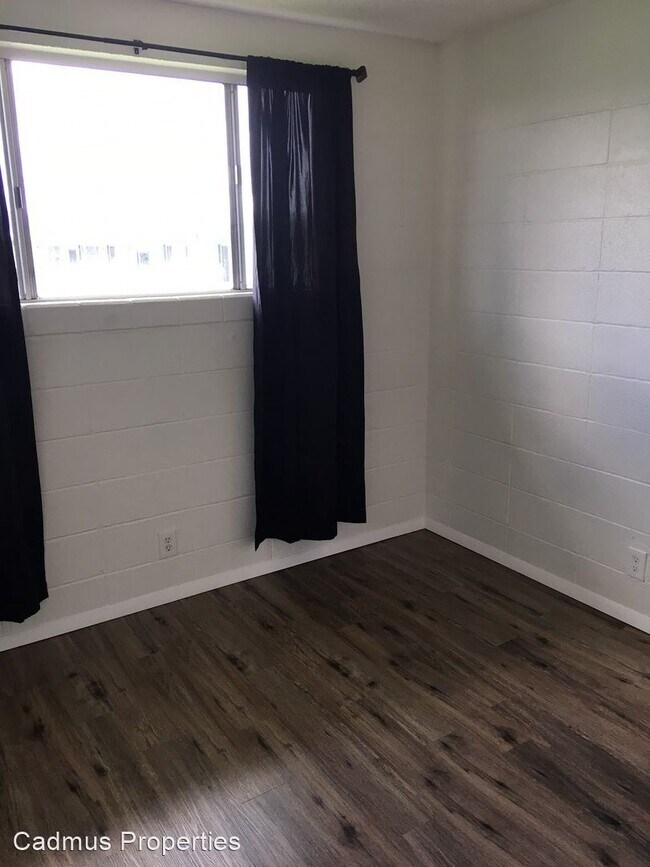 2 br, 1 bath House KUNIA PALMS 94011 WA... 94011 Waipahu St