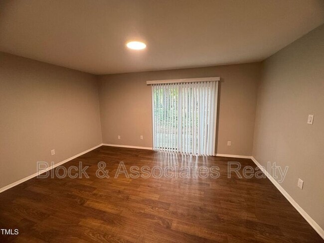 Building Photo - 1222 Teakwood Pl